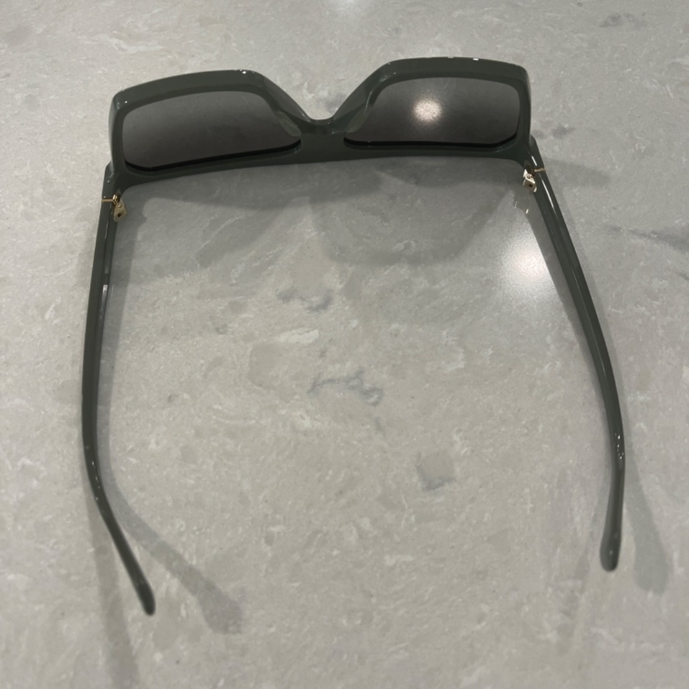 Loewe sunglasses - Picture 2 of 8